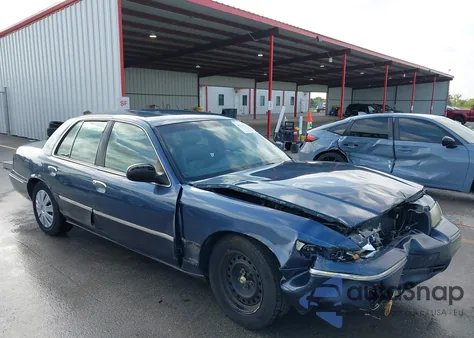 1998 Mercury Grand Marquis Ls/Limited z USA, uszkodzony, nr VIN 2MEFM75W8WX619197